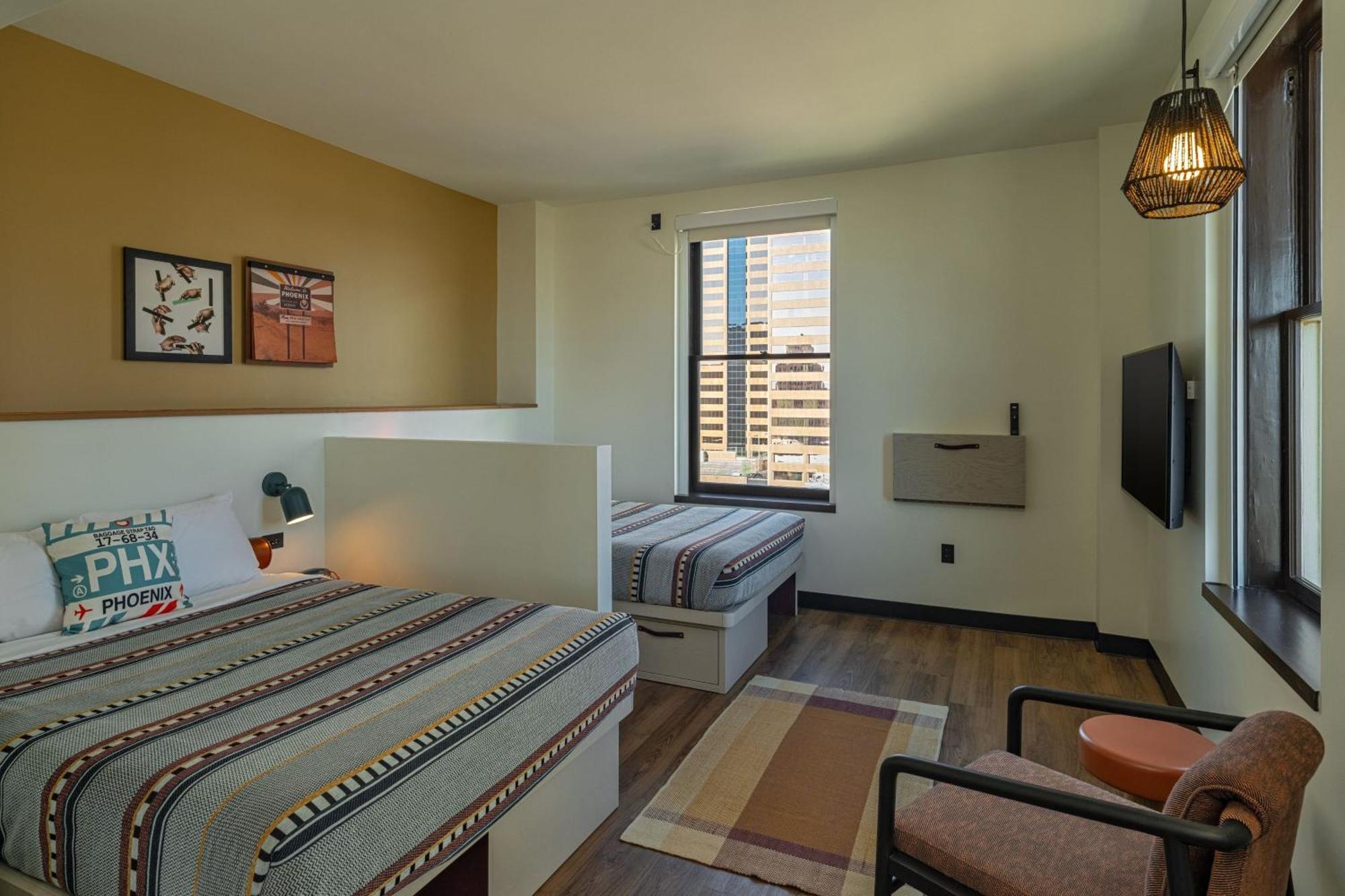 Moxy Phoenix Downtown Экстерьер фото
